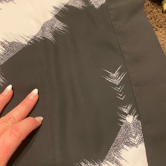 Mossimo - Picture 3 of 4